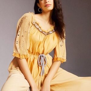 NWT Anthropologie Sains Yellow Puff Lace Sleeve Blouse with Tie Front